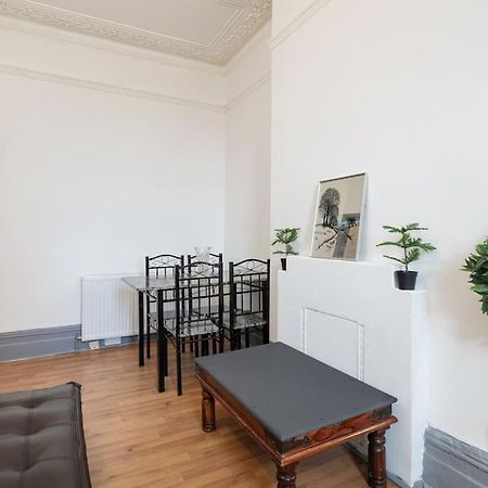 2A - Bright & Airy 2 Bed Flat - 20 Mins To Central Londra Dış mekan fotoğraf